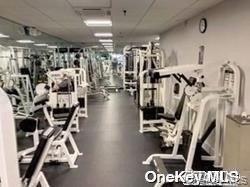 12-31 Robin Lane, Unit Triplex, 1 photo 17