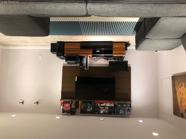 12-31 Robin Lane, Unit Triplex, 1 photo 11