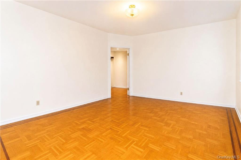 1289 E 19th Street, Unit D4 photo 6