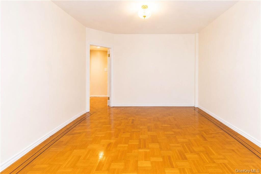 1289 E 19th Street, Unit D4 photo 5