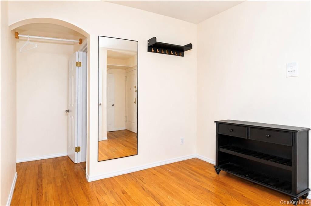 1289 E 19th Street, Unit D4 photo 7