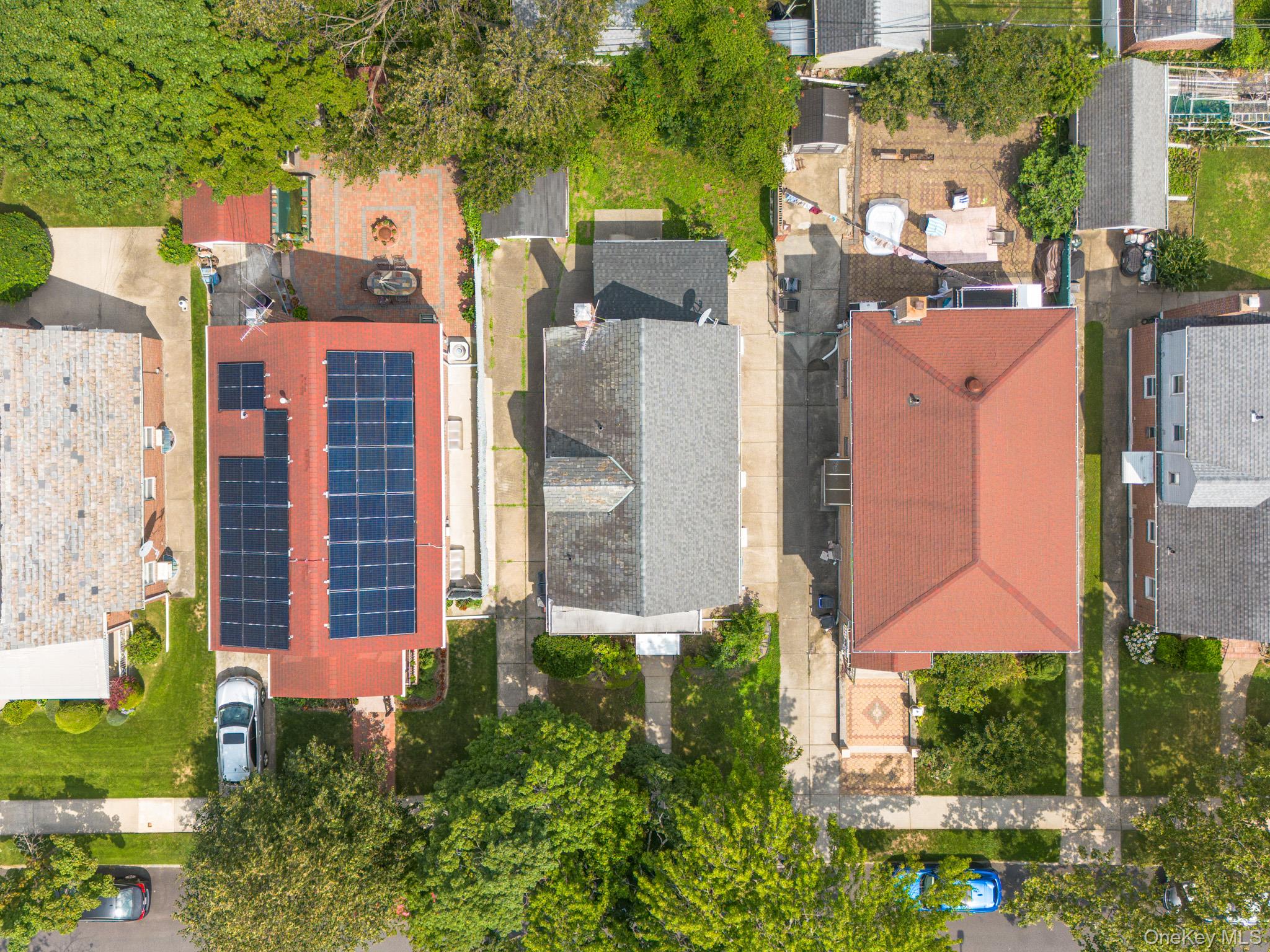 76-53 172nd Street – For Sale photo 2