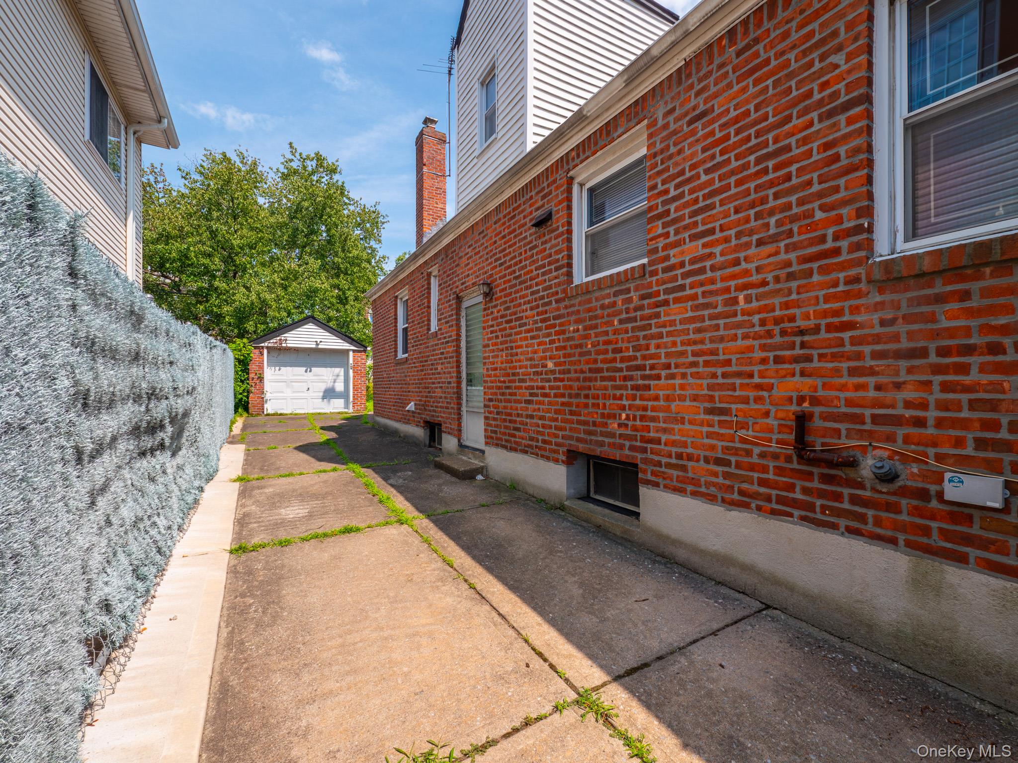 76-53 172nd Street – For Sale photo 35