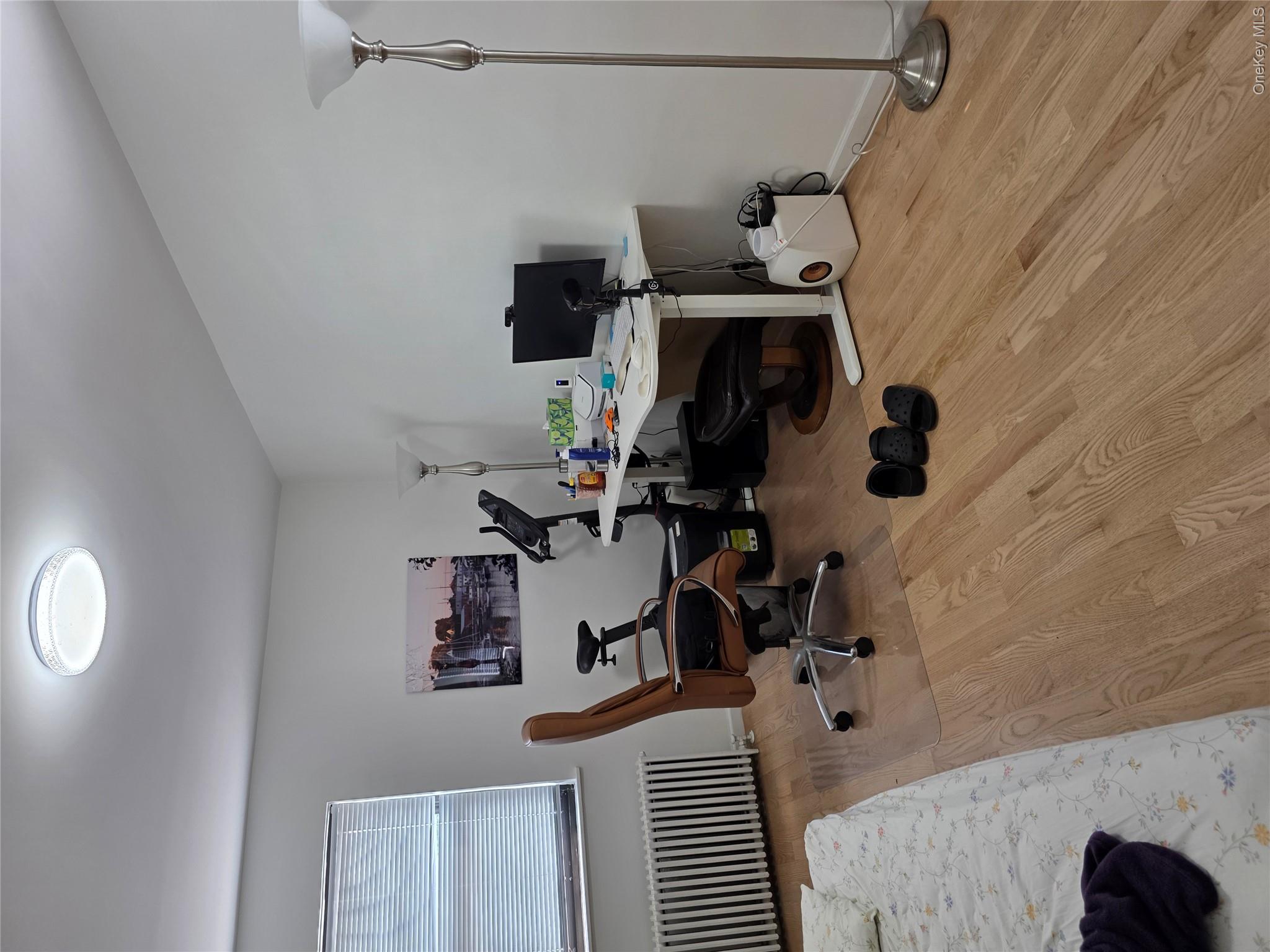 71-37 Vleigh Place, Unit 40B photo 4
