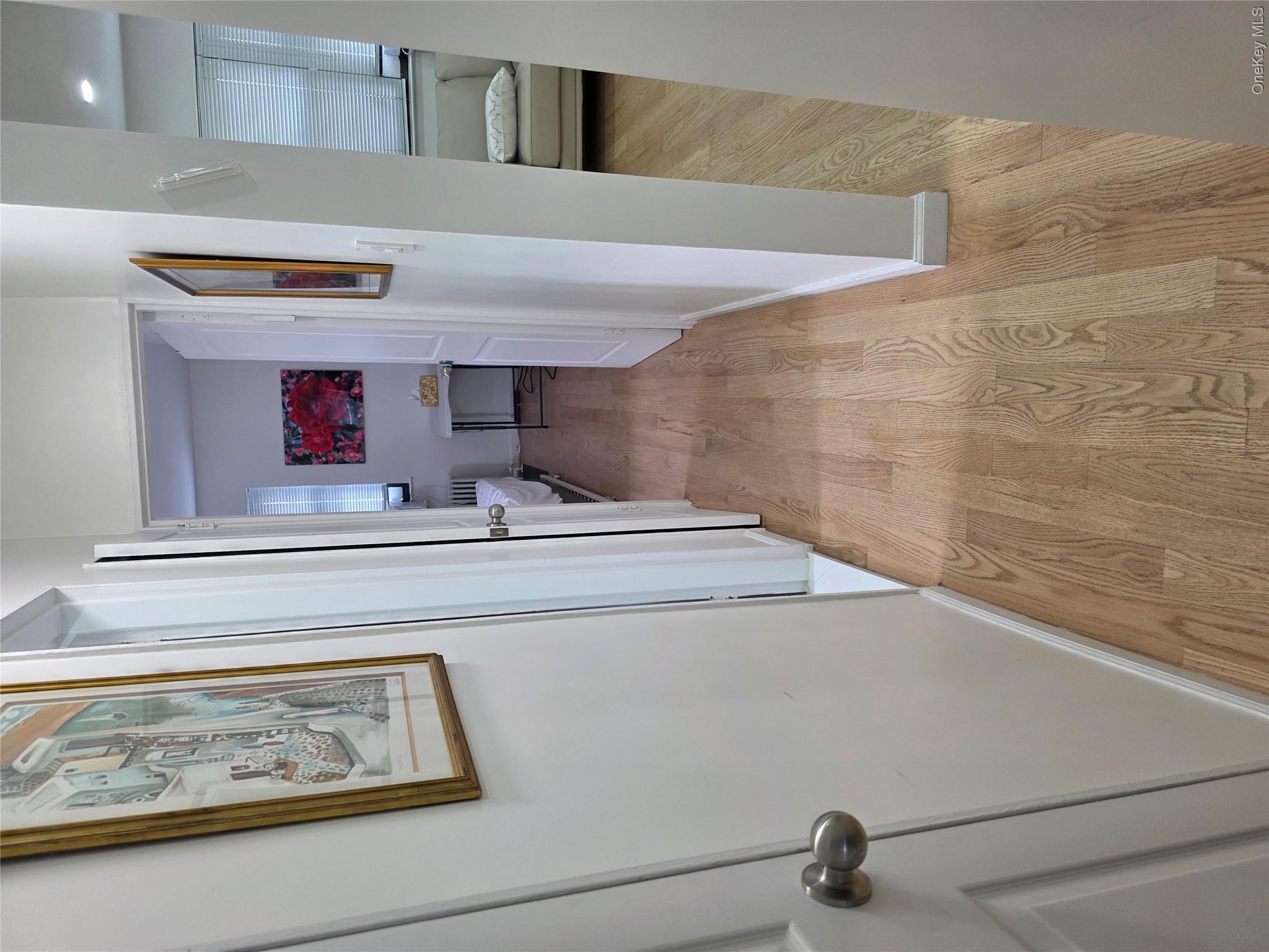 71-37 Vleigh Place, Unit 40B photo 6