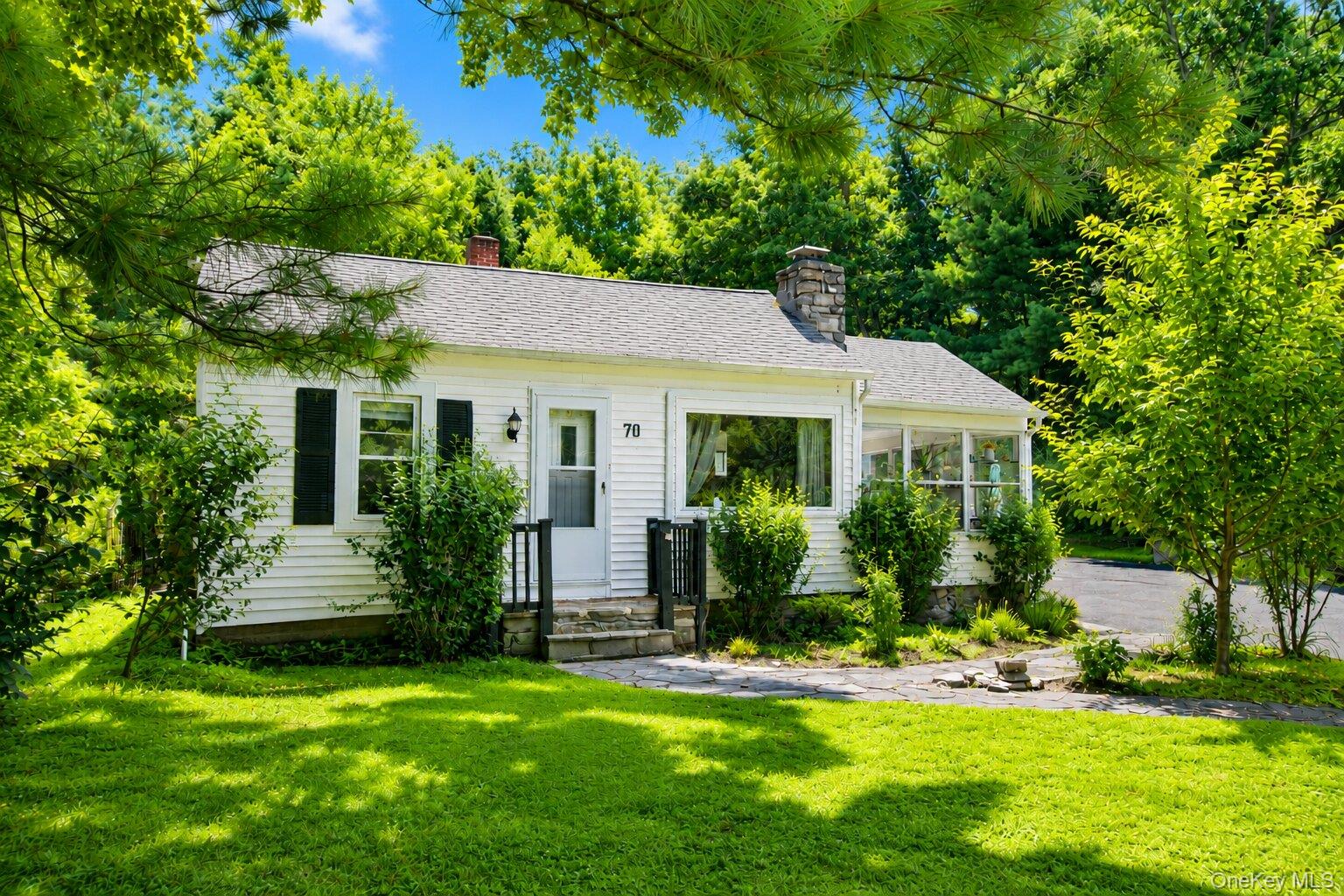 70 Winona Avenue – For Sale photo 6