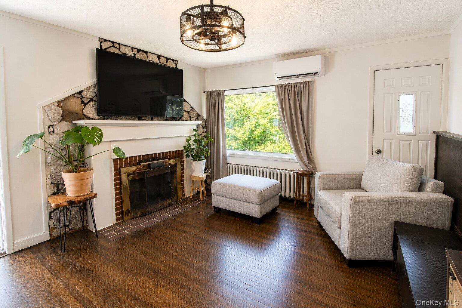 70 Winona Avenue – For Sale photo 3
