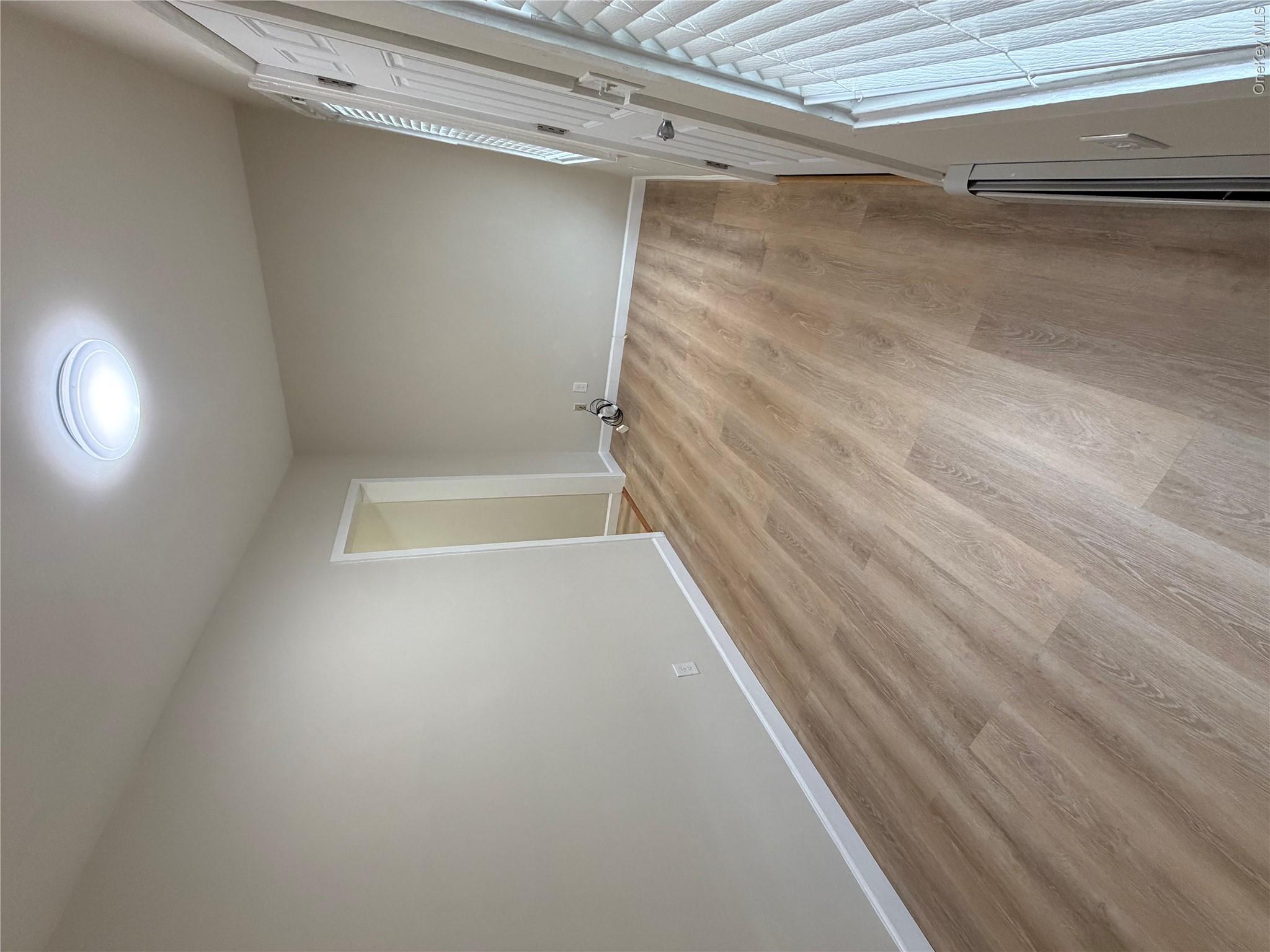 14 Perkal Street – For Rent photo 3