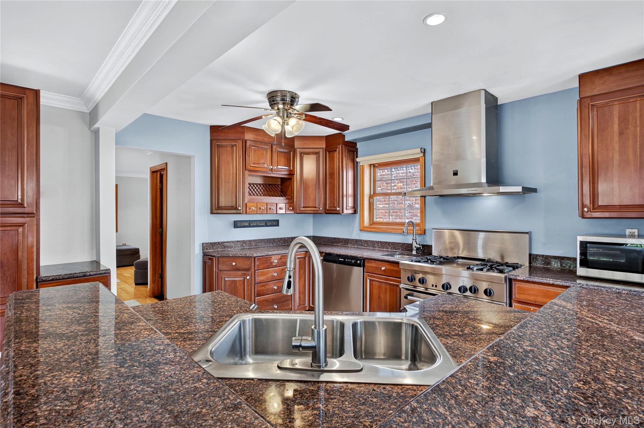 75 Maple Street – For Sale photo 14