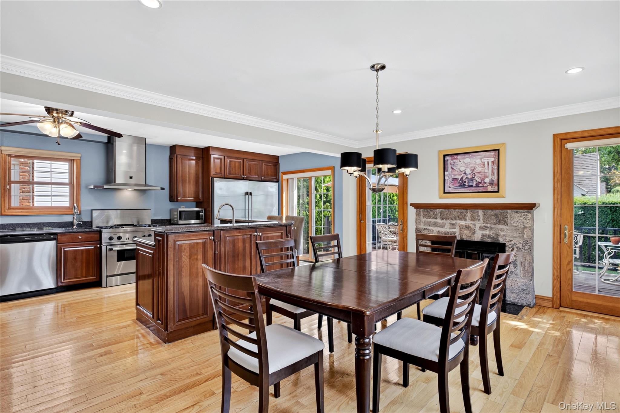 75 Maple Street – For Sale photo 10
