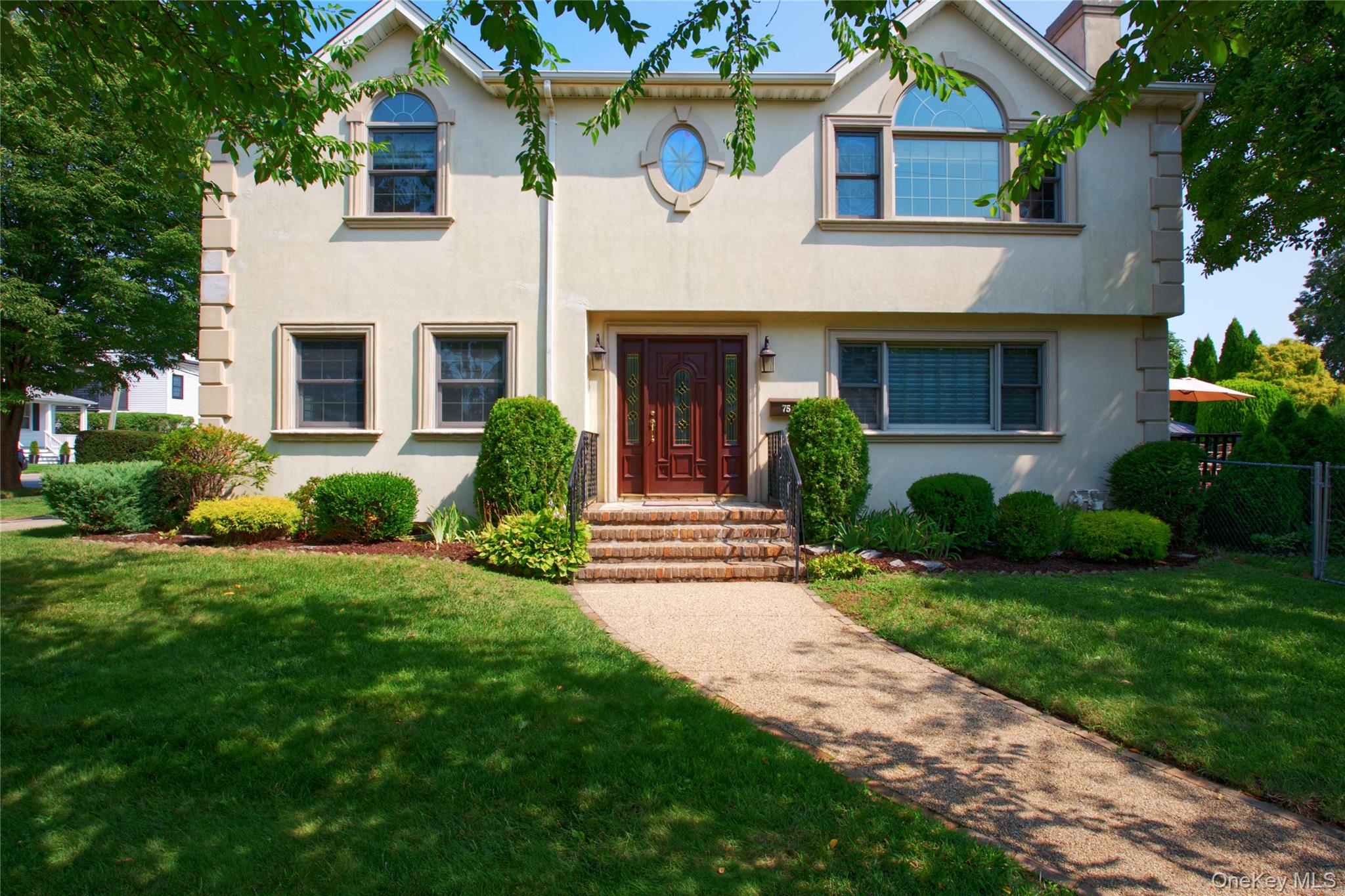 75 Maple Street – For Sale