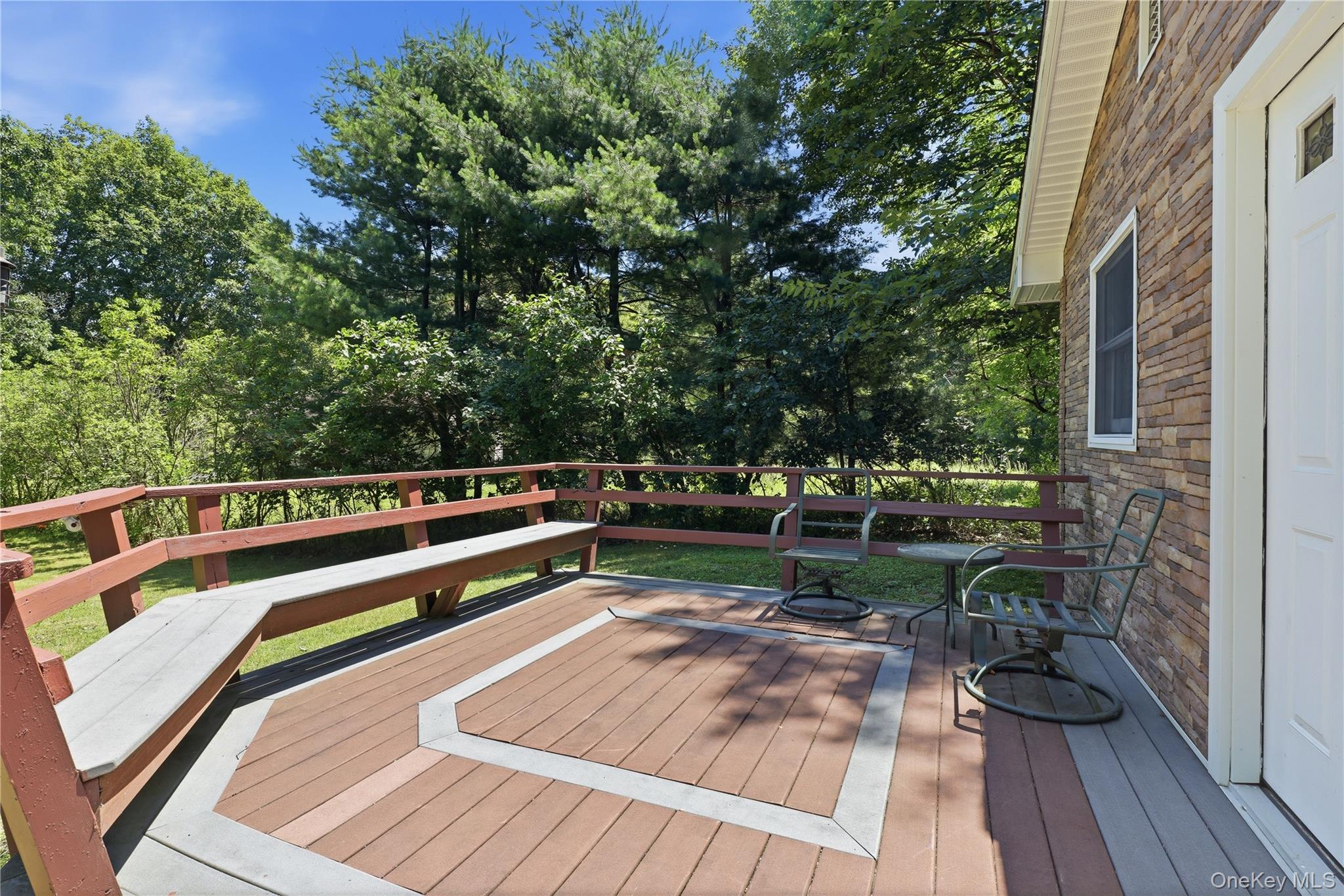23 Leggett Road – For Sale photo 4