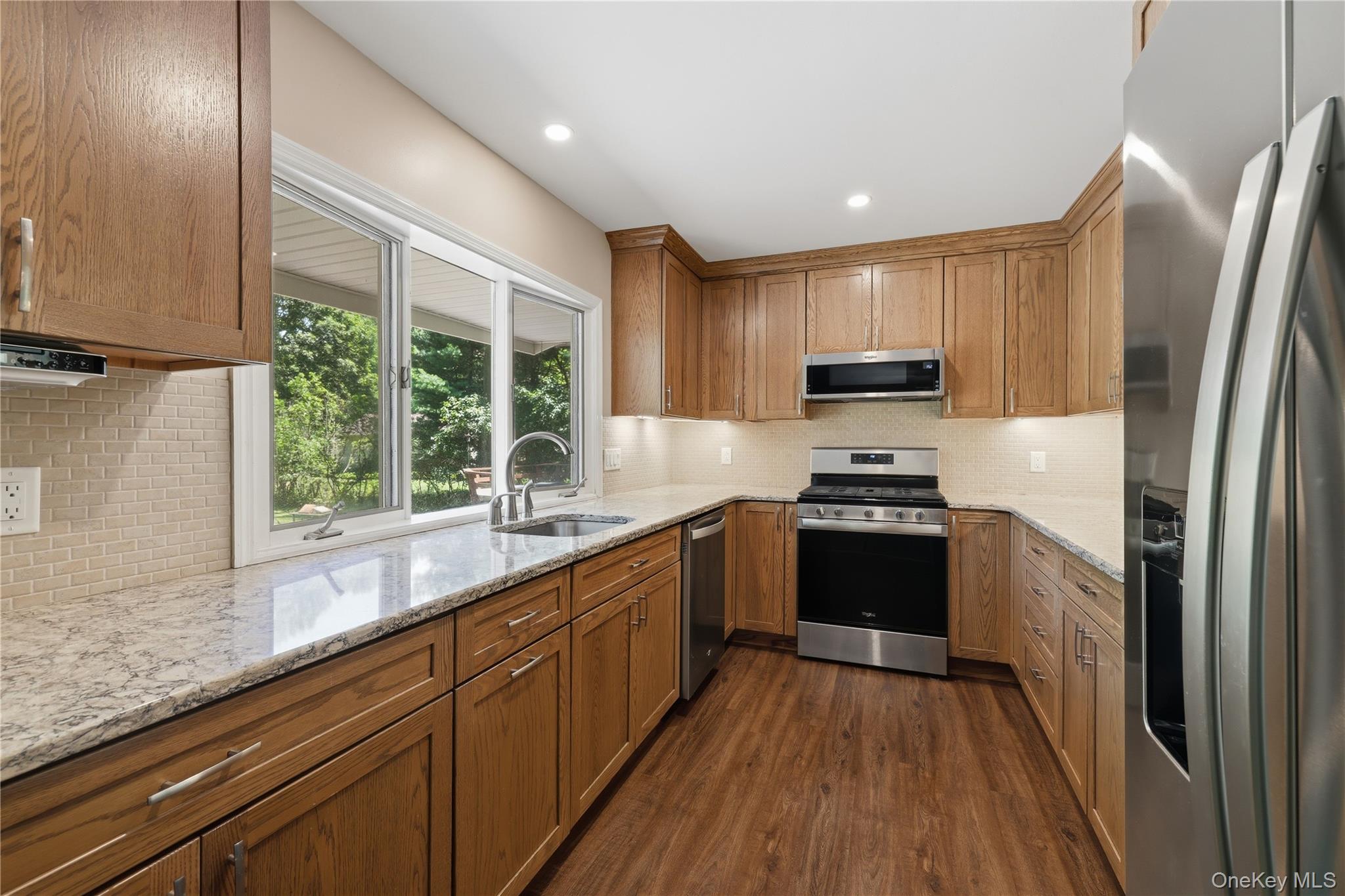 23 Leggett Road – For Sale photo 9