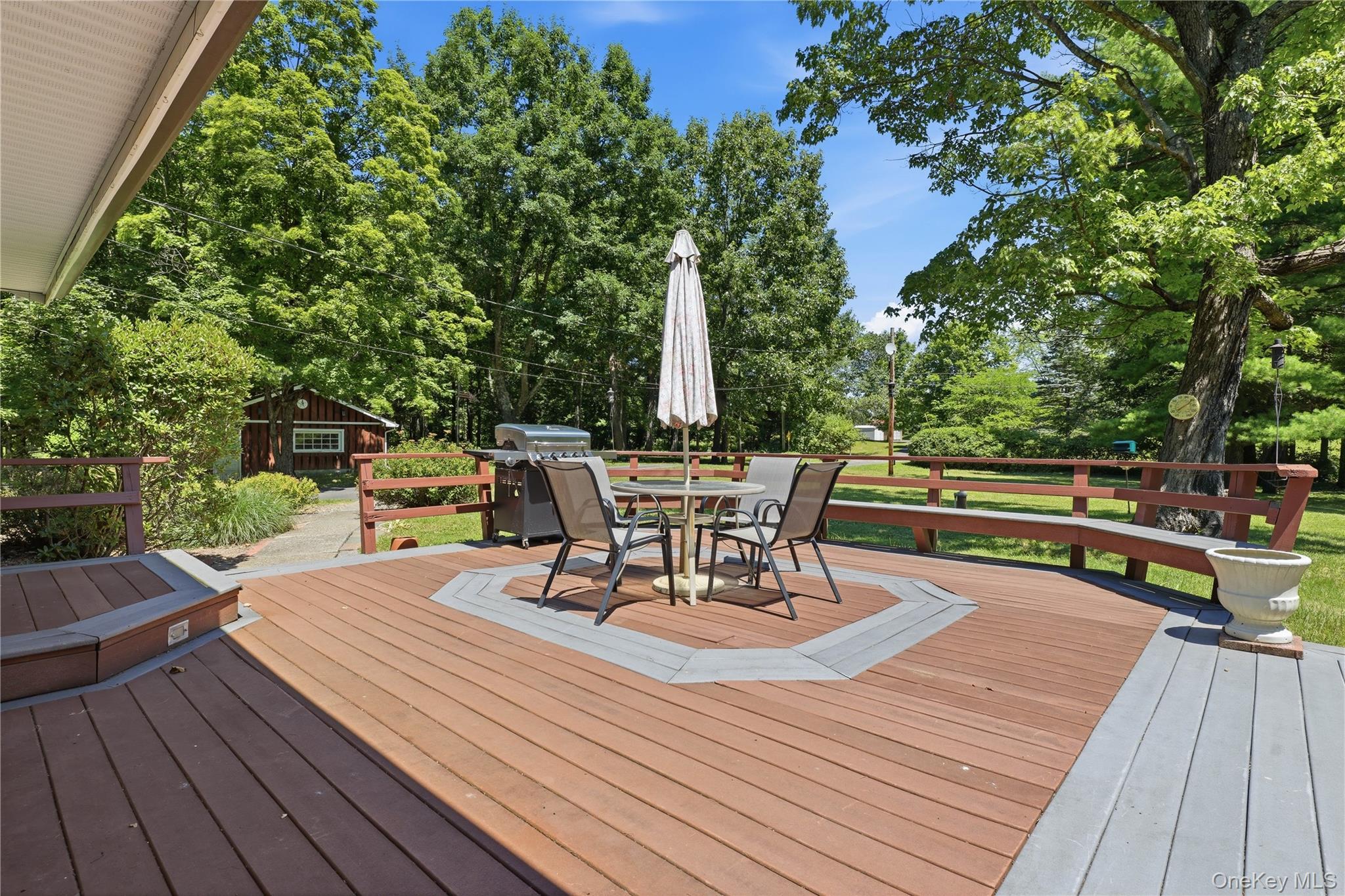 23 Leggett Road – For Sale photo 3