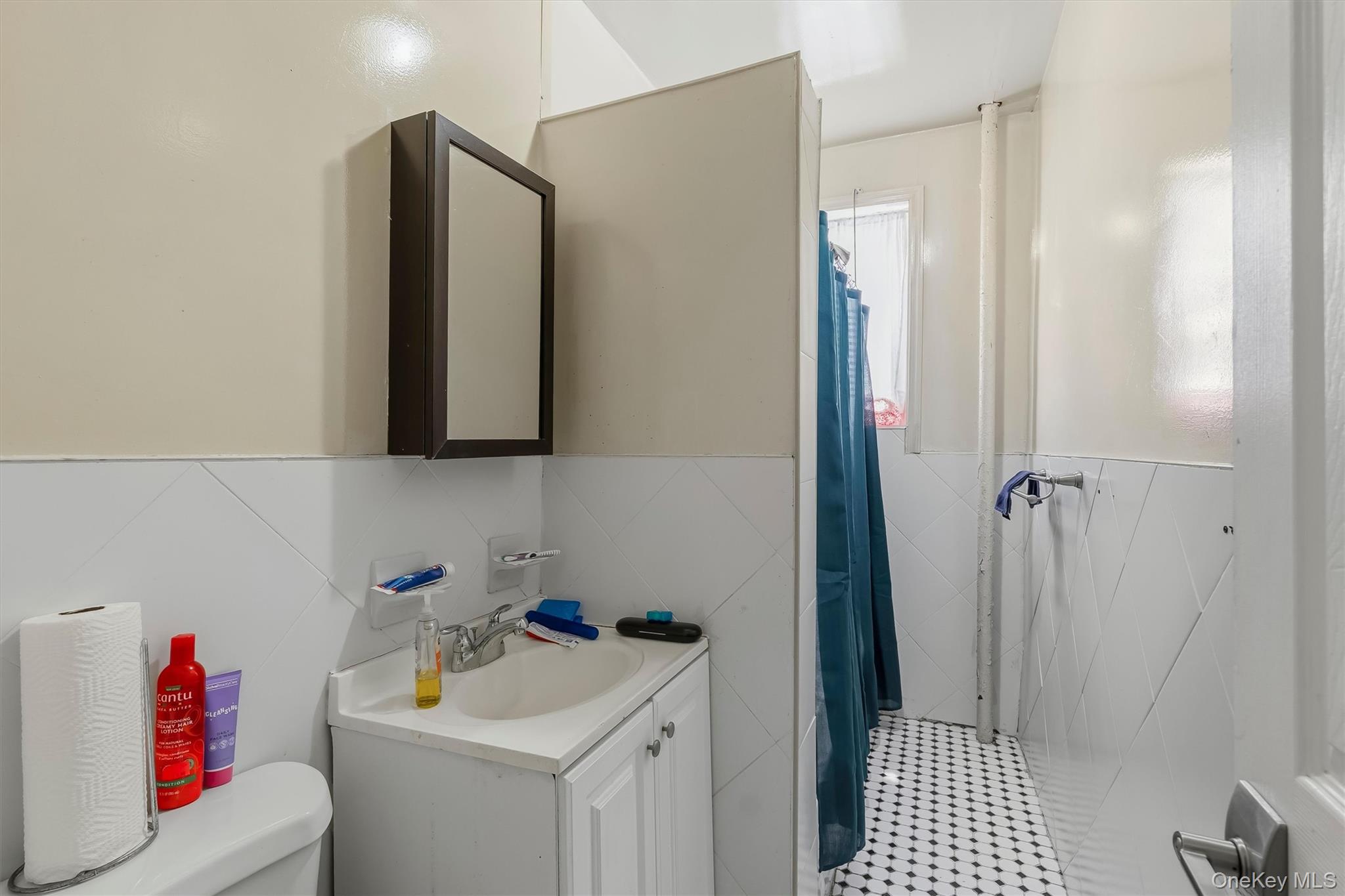 1149 Croes Avenue – For Sale photo 15