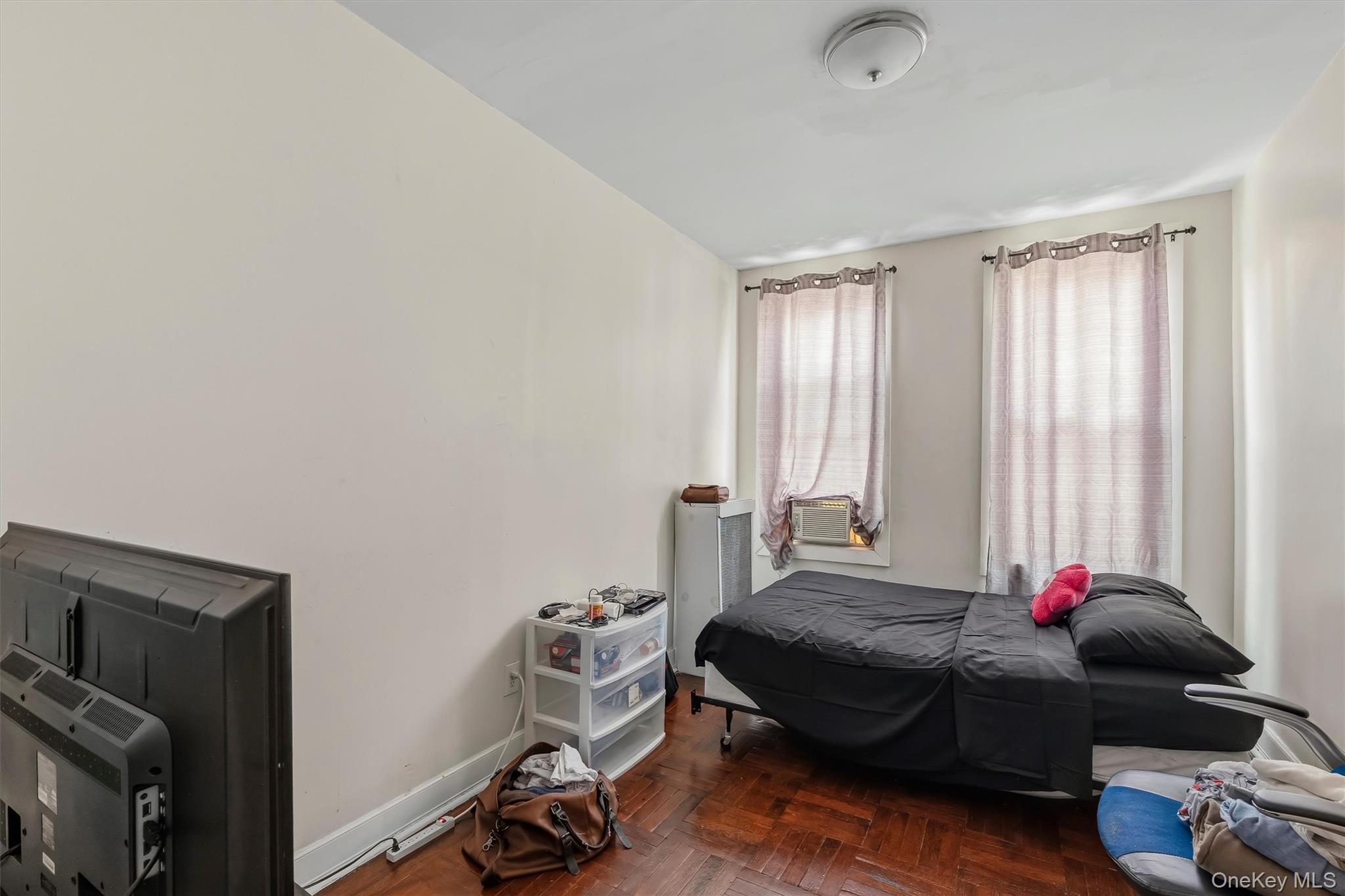1149 Croes Avenue – For Sale photo 18