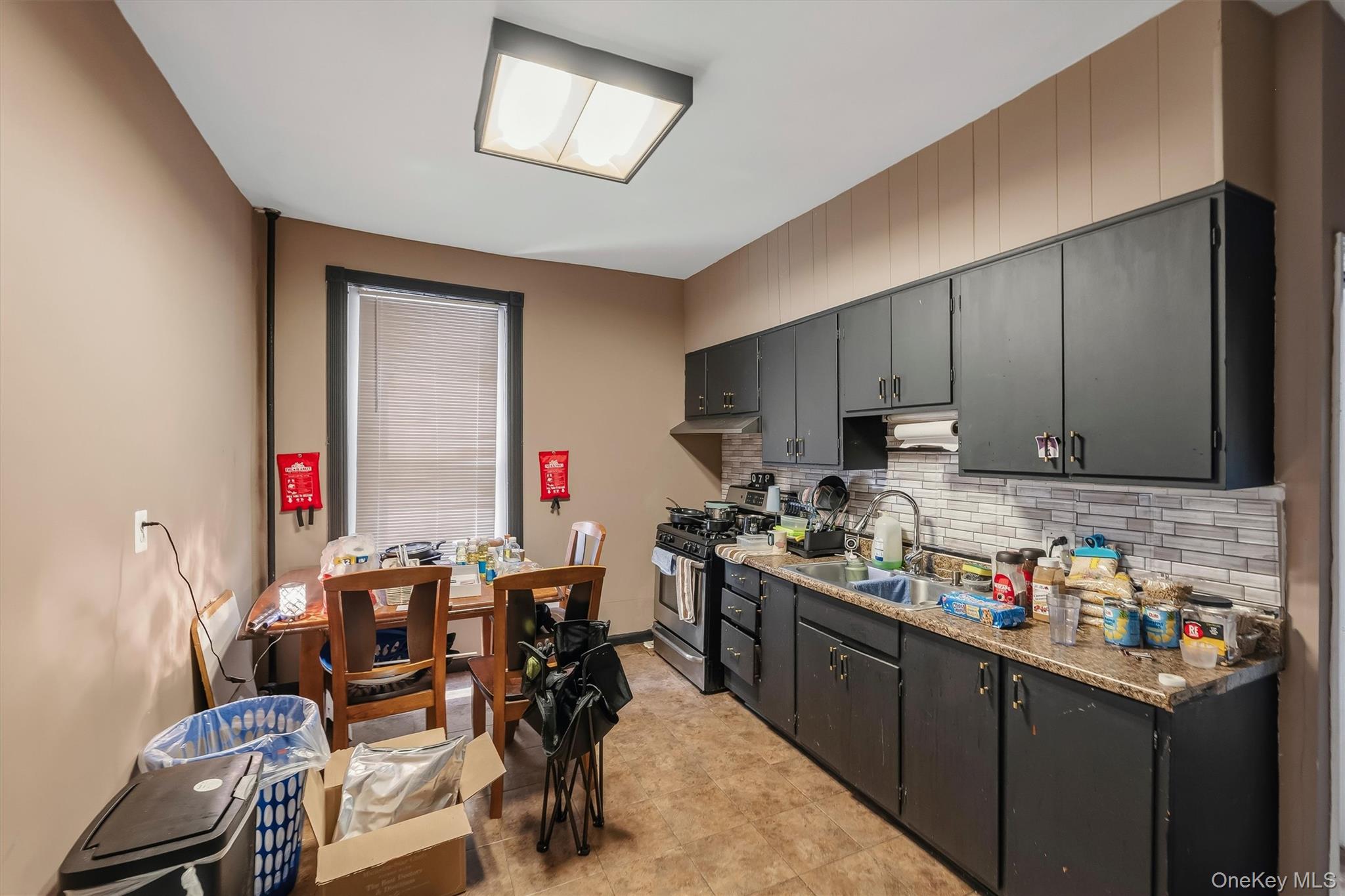 1149 Croes Avenue – For Sale photo 5