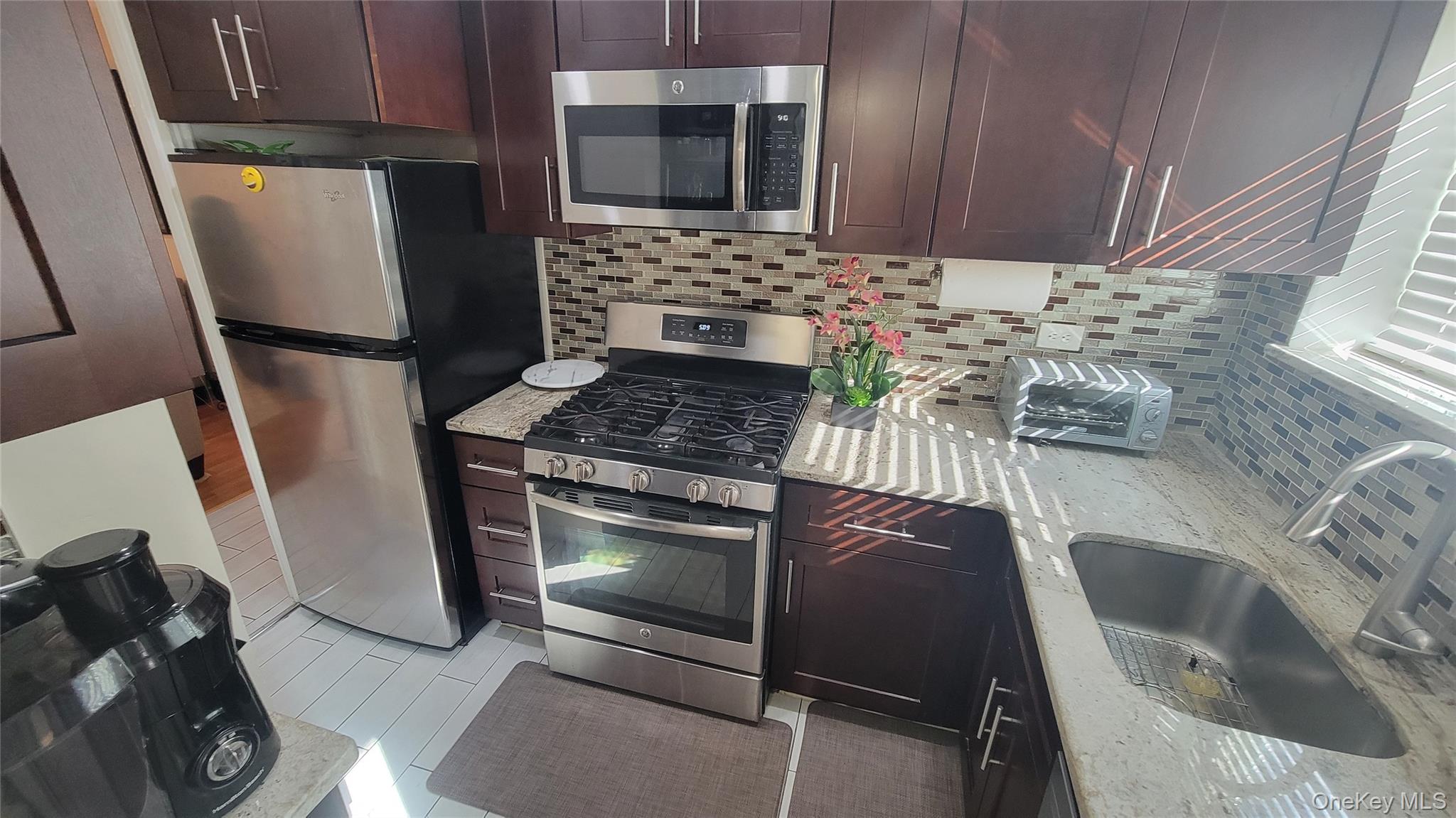 65-30 Grand Central Parkway, Unit 1A photo 9