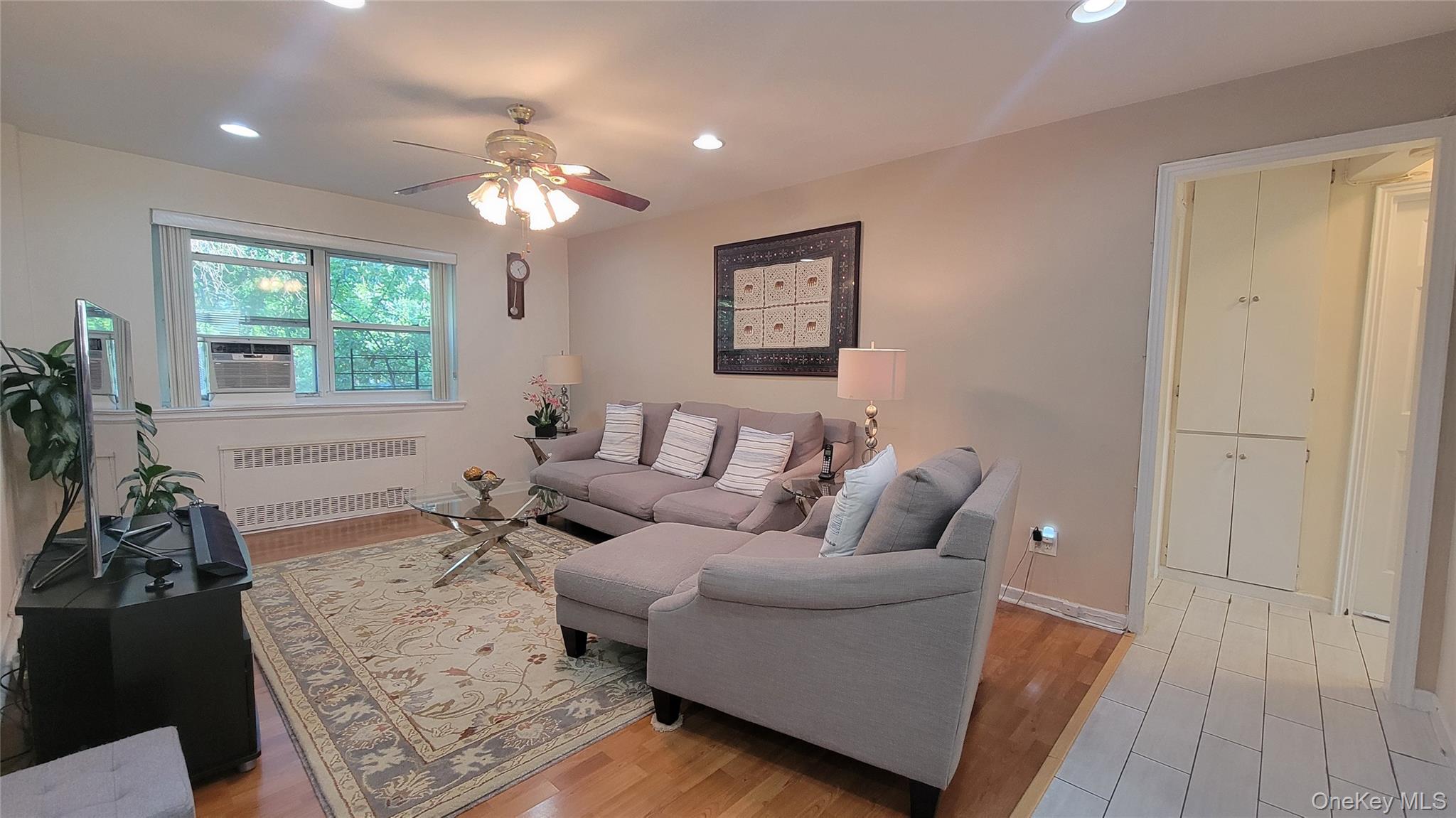65-30 Grand Central Parkway, Unit 1A photo 6