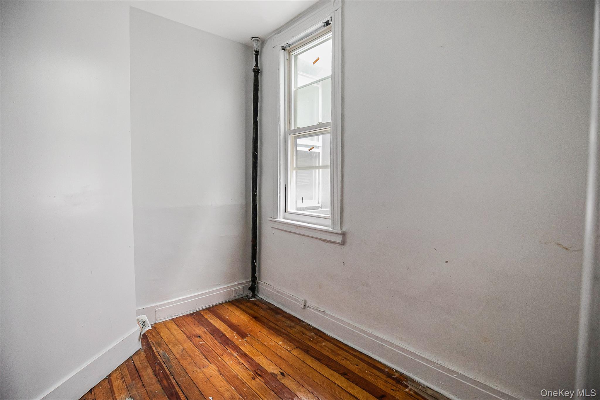 406 Linden Street – For Sale photo 17