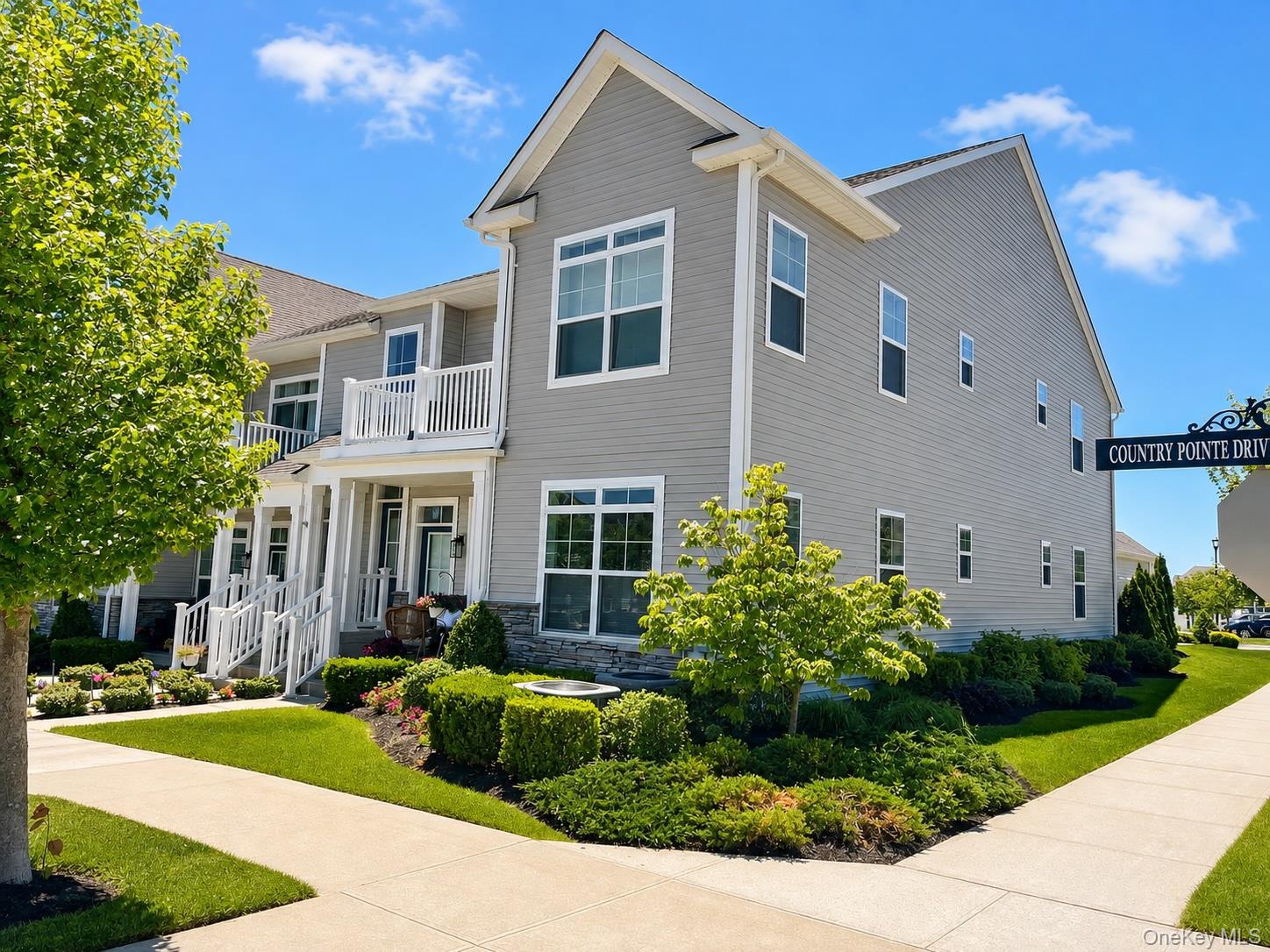 278 Silver Timber Drive – For Sale