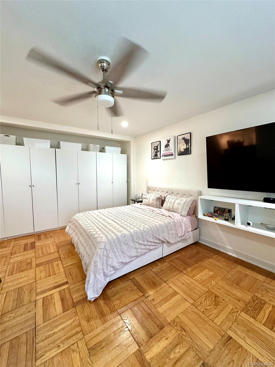 101 Ellwood Avenue, Unit 1E photo 5