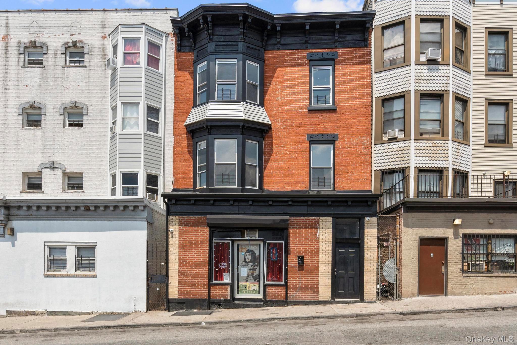 123 Elm Street – For Rent