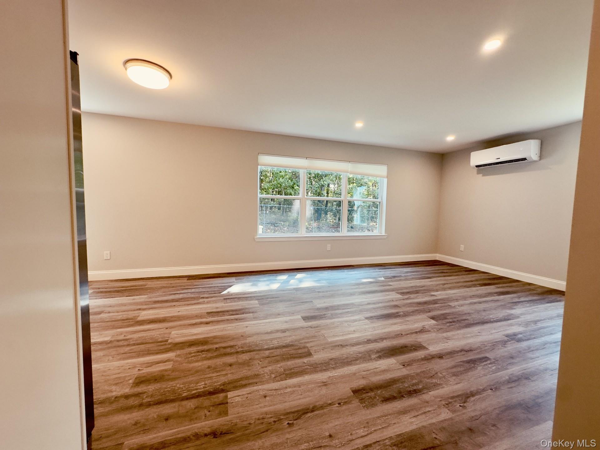 25 Walnut Street – For Sale photo 14