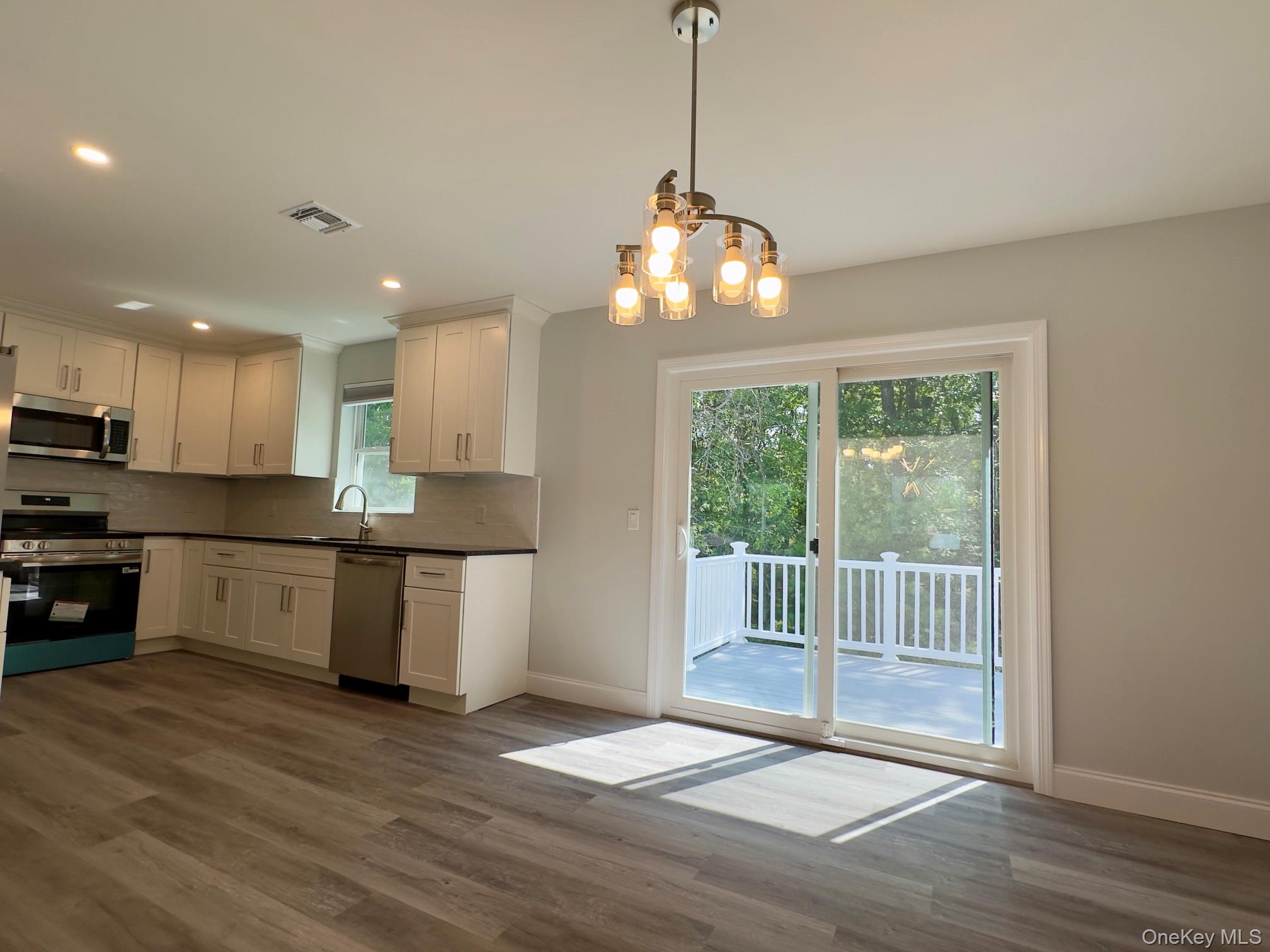 25 Walnut Street – For Sale photo 5