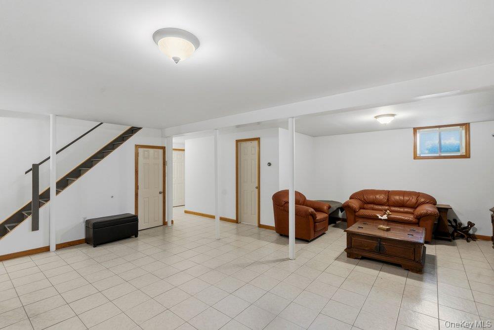 2066 Washington Avenue – For Sale photo 37