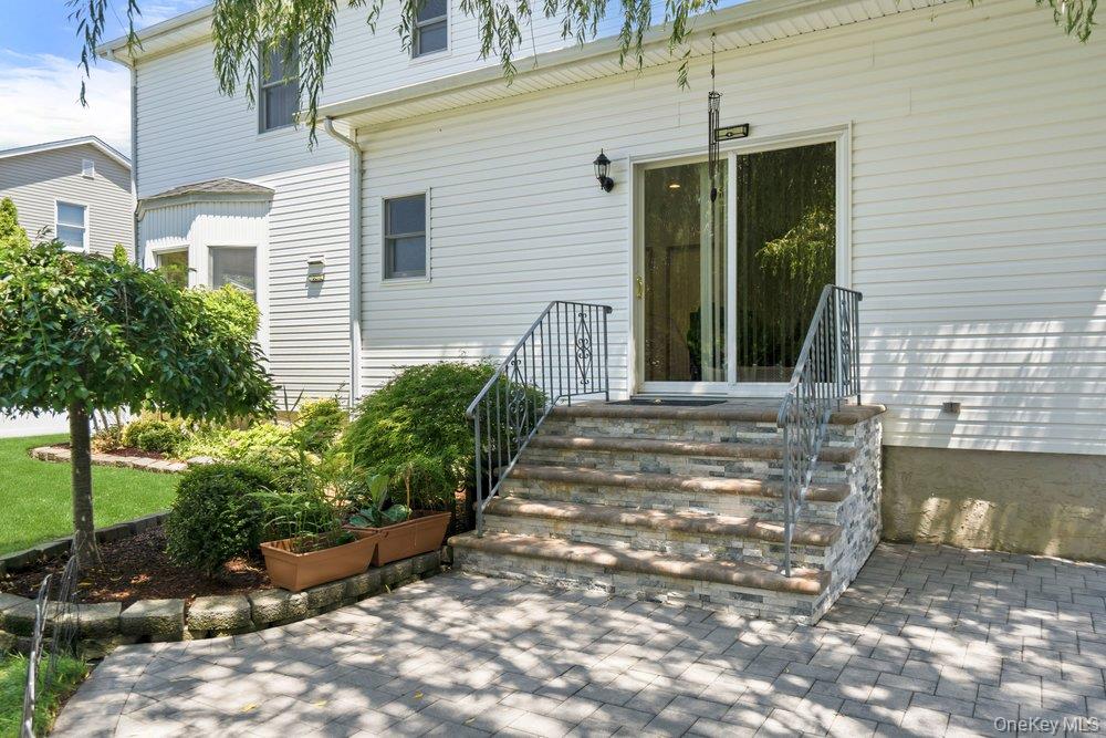 2066 Washington Avenue – For Sale photo 41