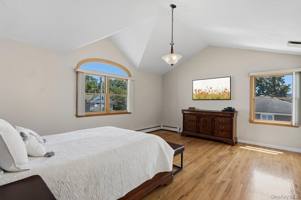 2066 Washington Avenue – For Sale photo 23