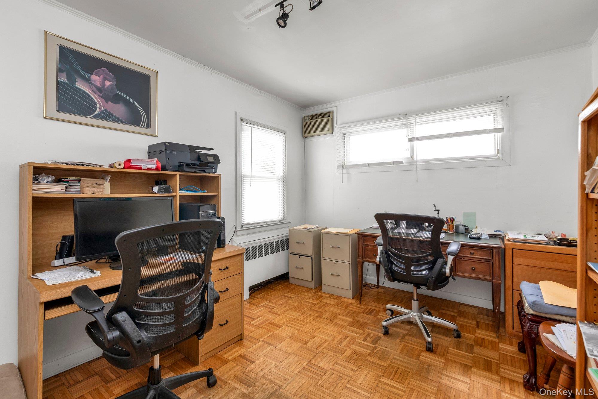 440 E Park Avenue – For Sale photo 12