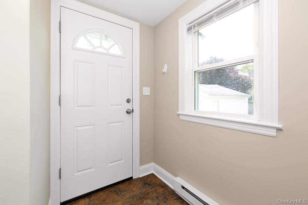 747 Pelhamdale Avenue, Unit 1 photo 17