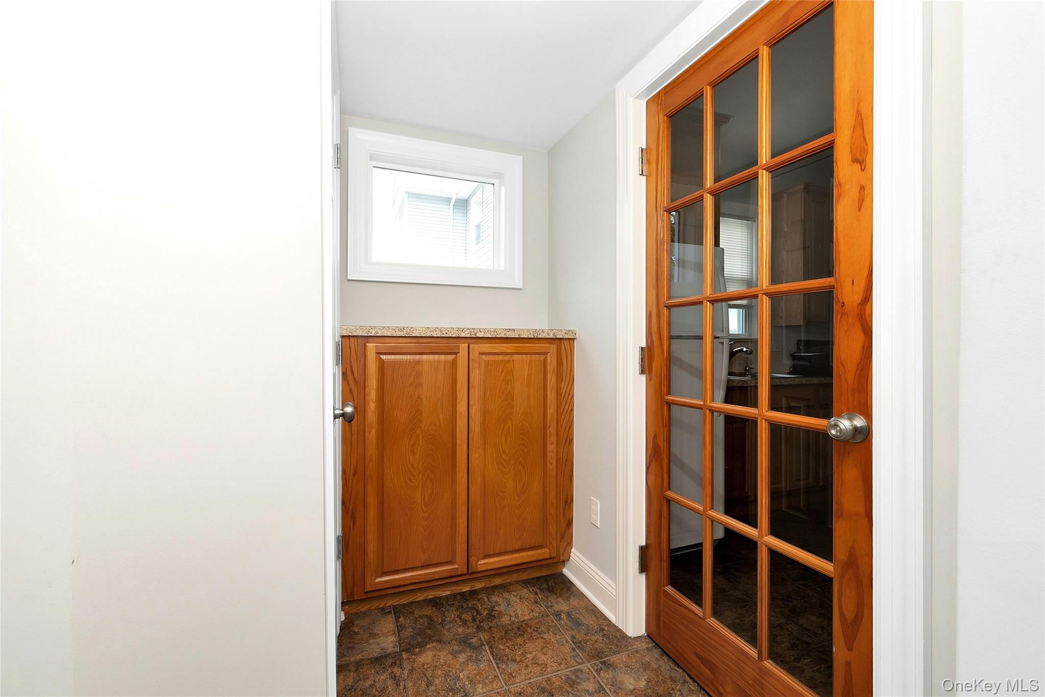 747 Pelhamdale Avenue, Unit 1 photo 16