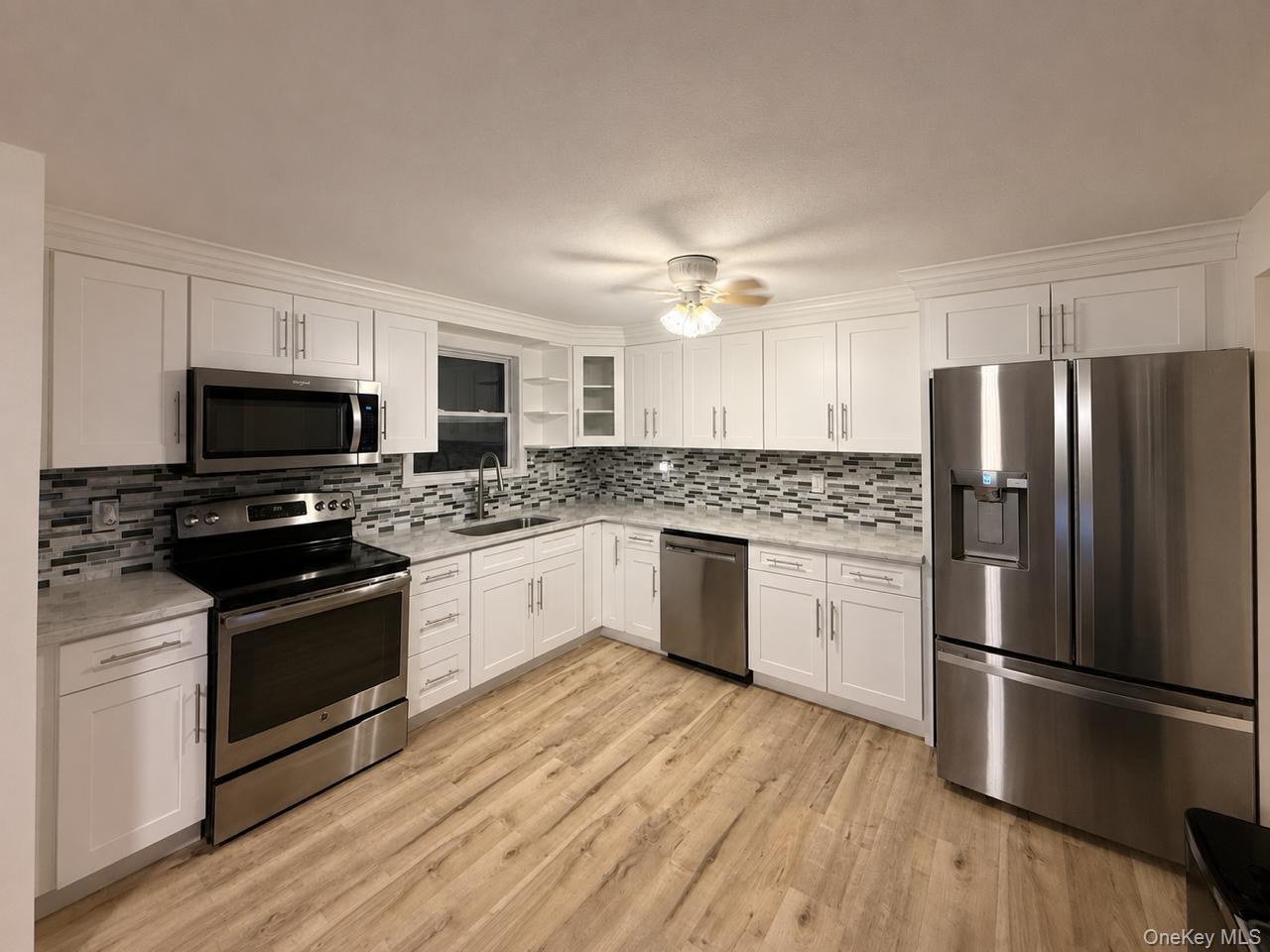 65 Biscayne Drive – For Sale photo 5