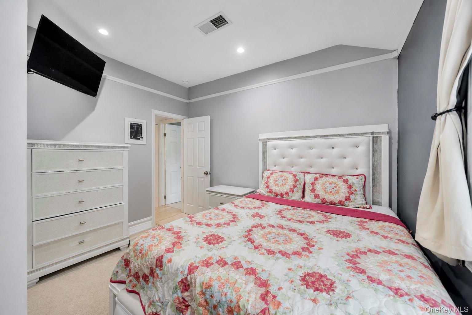 12 Handy Lane – For Sale photo 33