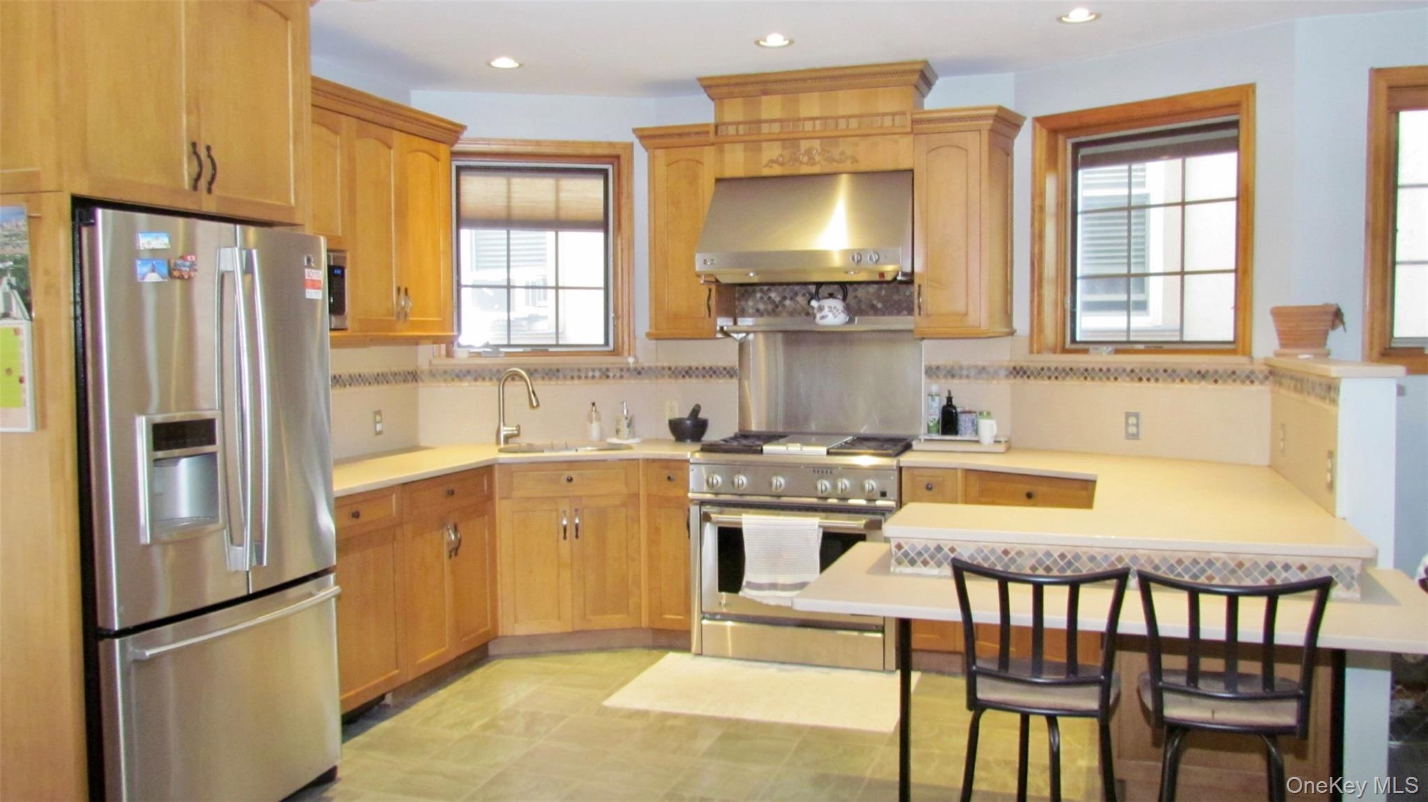 66-71 74th Street – For Sale photo 7