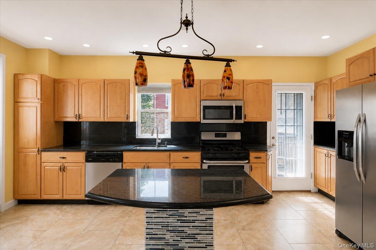 227 Calhoun Avenue – For Sale photo 2