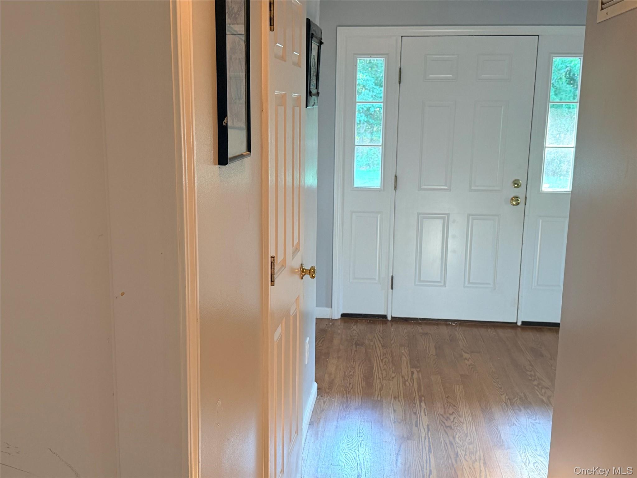484 N Magee Street – For Rent photo 8