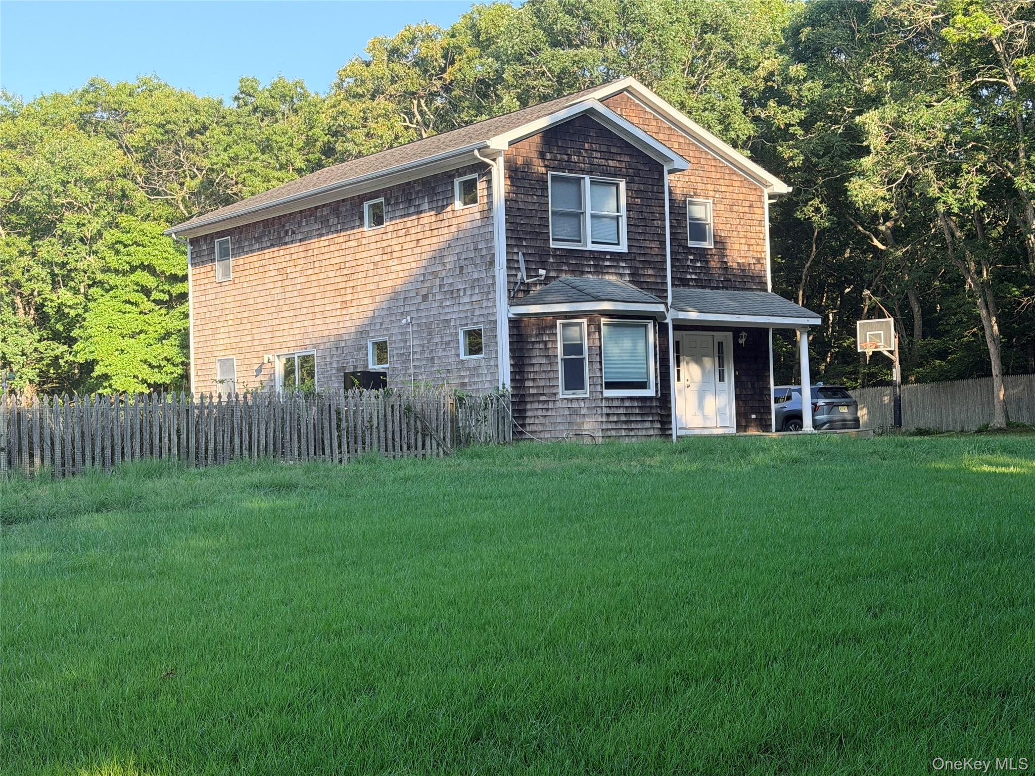 484 N Magee Street – For Rent photo 27