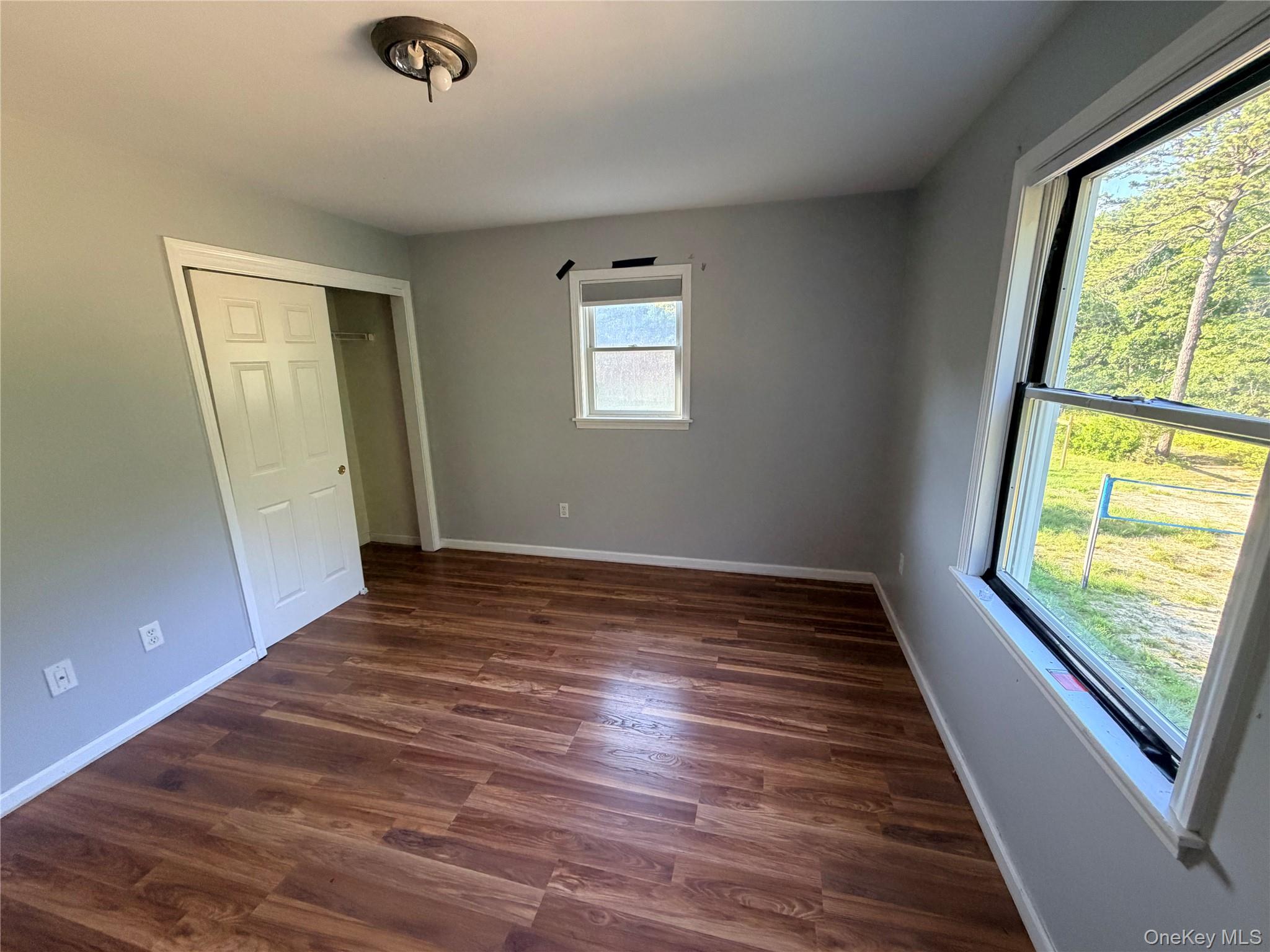 484 N Magee Street – For Rent photo 22