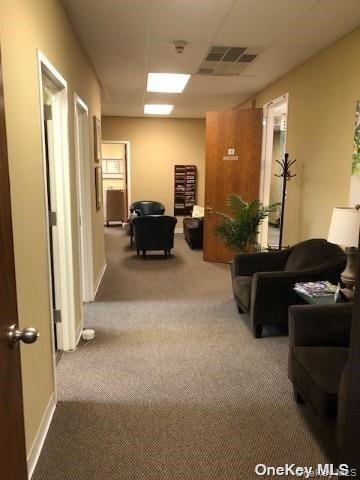 144 Woodbury Road, Unit LOWER photo 2