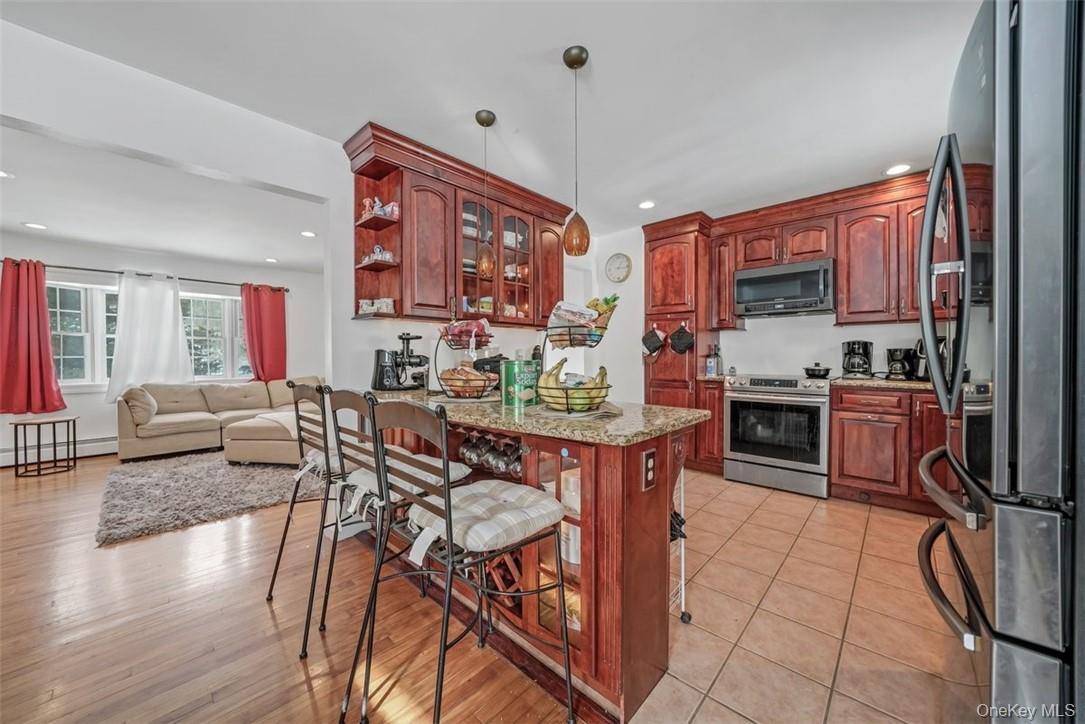 7 Lakeview Drive – For Sale photo 4