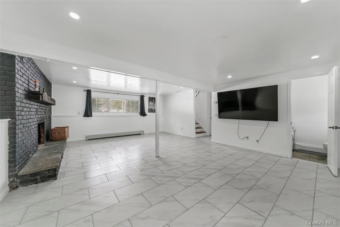 7 Lakeview Drive – For Sale photo 17
