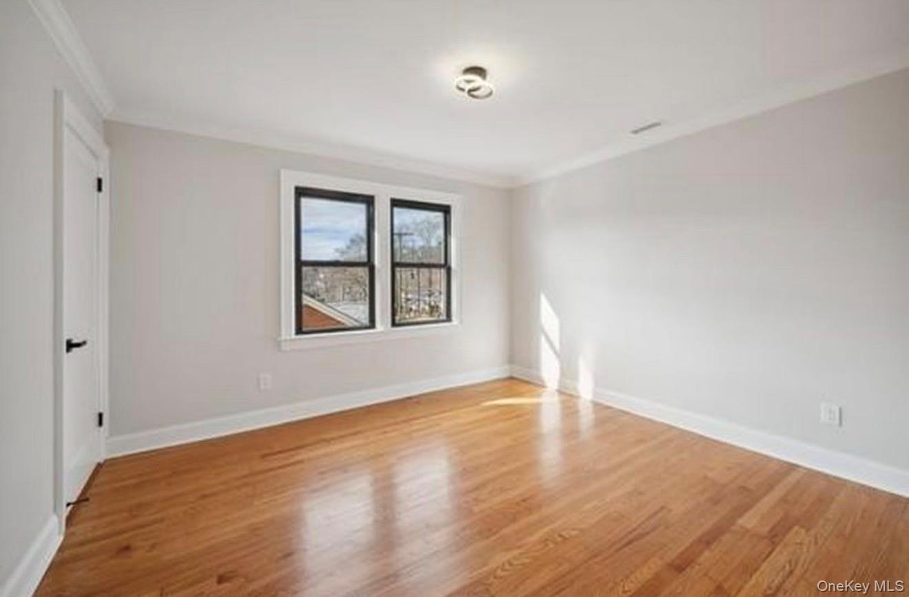 504 Ashford Avenue, Unit 2W photo 11