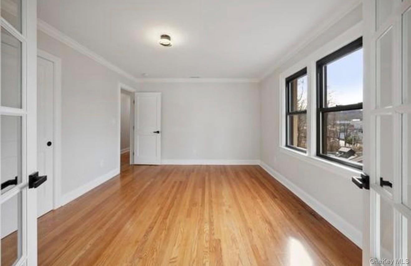 504 Ashford Avenue, Unit 2W photo 10