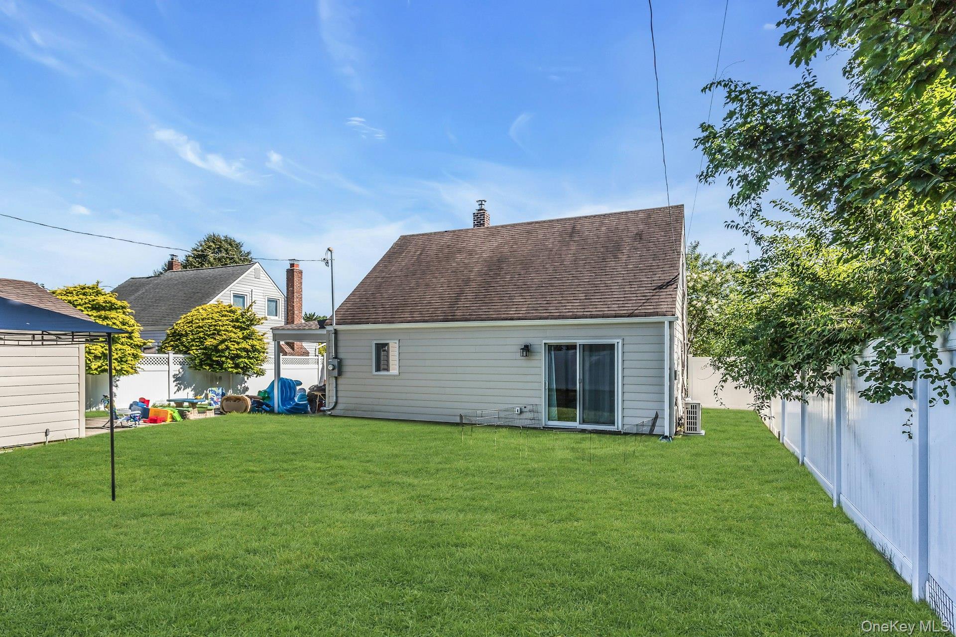 51 Butternut Lane – For Sale photo 13