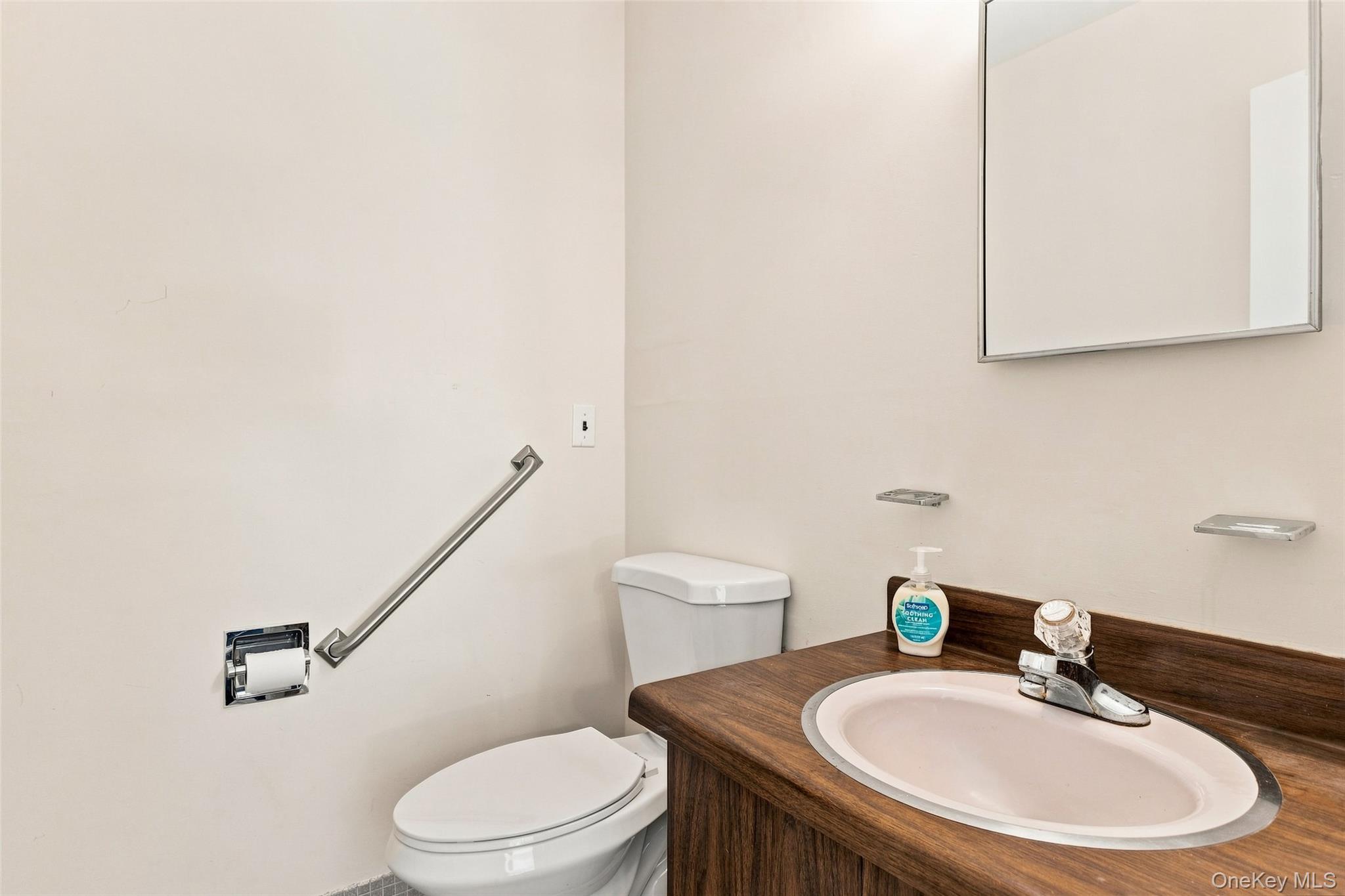 39 Sussex Drive, Unit B photo 27