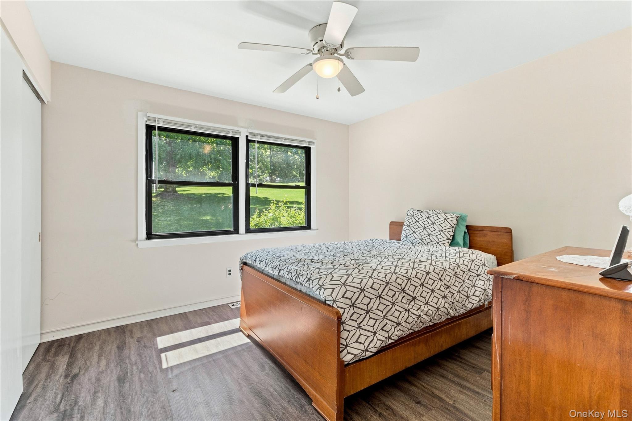 39 Sussex Drive, Unit B photo 30